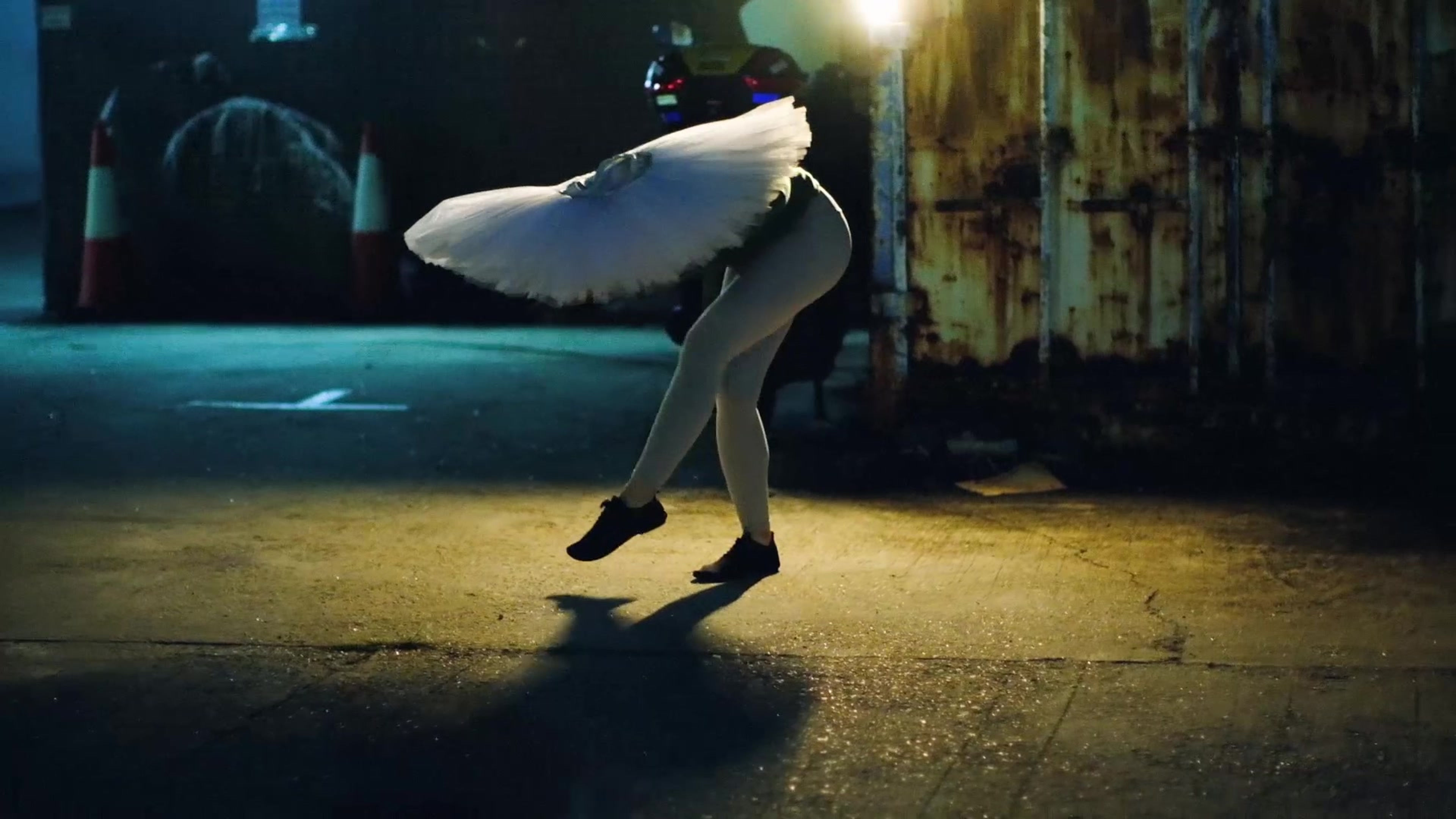 Art & Dance & Music Videos